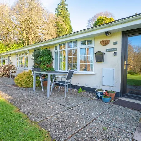 Casa de Férias 11 Priory Cottages, With Access On