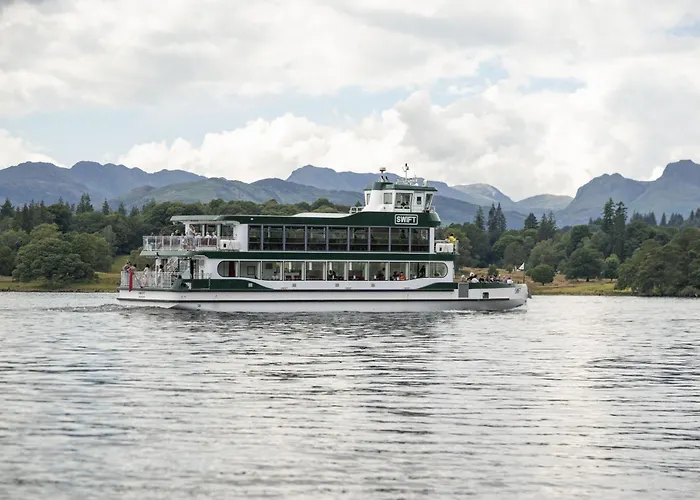 11 Priory Cottages, With Access On Casa de Férias Windermere